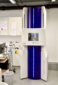 The vertical SAXS/WAXS machine, whose data is used for the example data conversion.